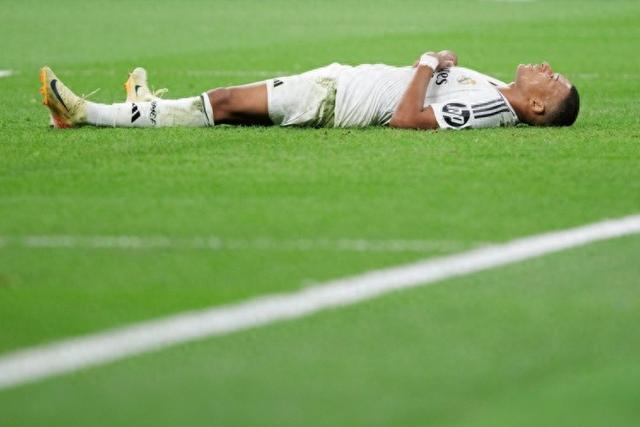 态度端正时效果相当不错，湖人还是得激发出内线支柱的潜能才行？