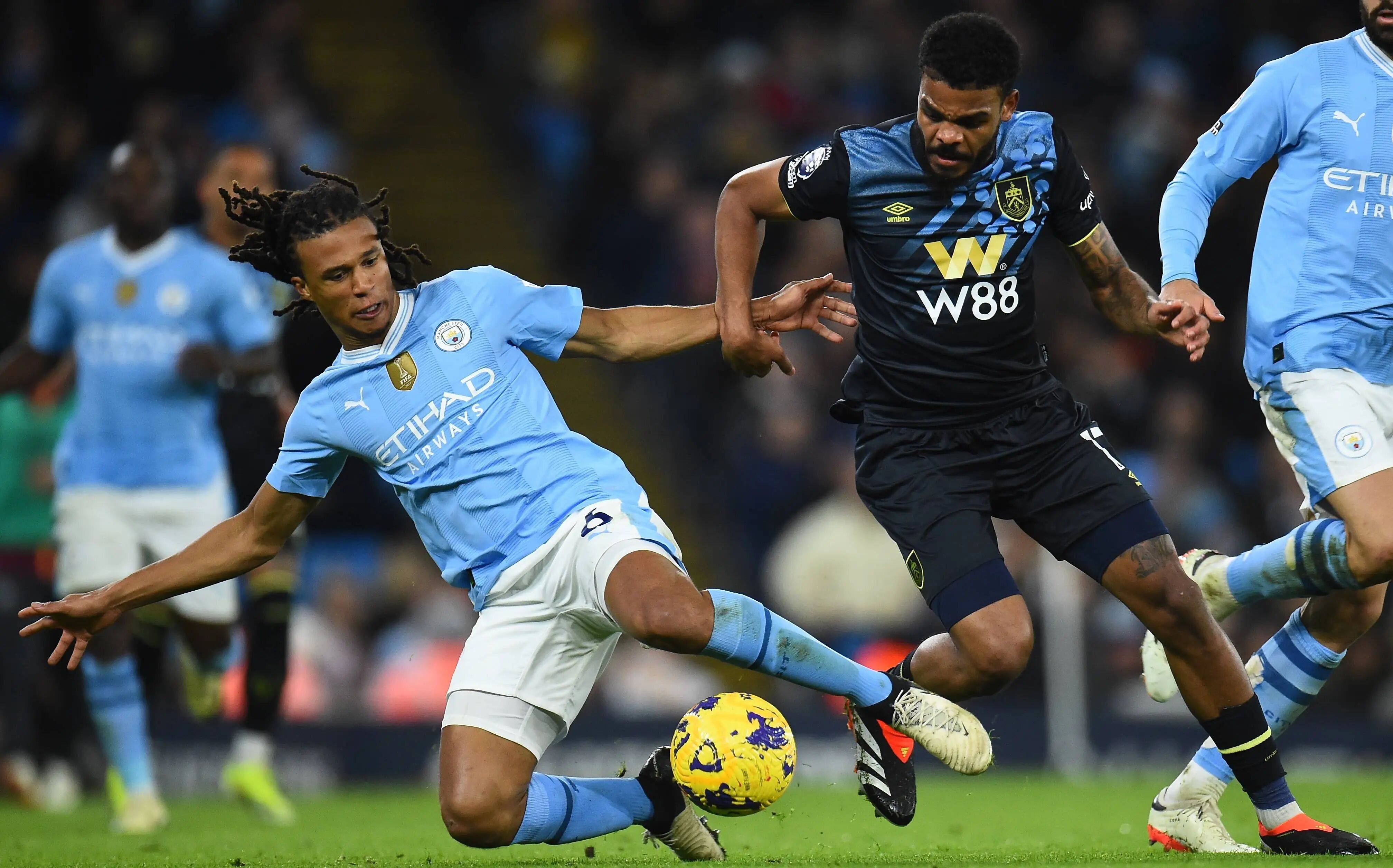 LPL第二代“微博王”诞生！BLG变菜原因曝光：ELK遥控绑架打野