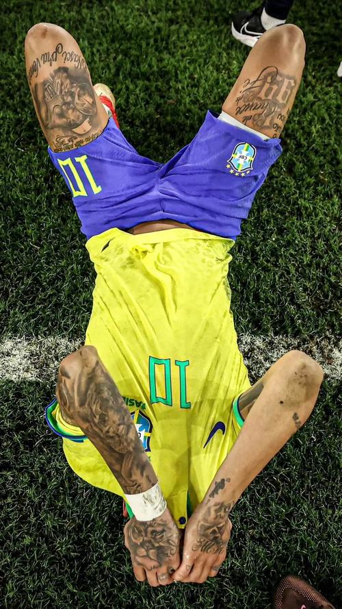 杨瀚森防守进步明显，即便不在开拓者，他也能被重用！