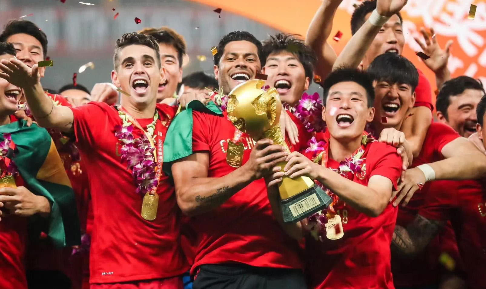 三连平！曼城1-1布莱顿争冠梦碎，伤病危机让瓜迪奥拉束手无策