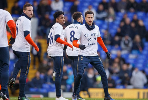 西部最新排名动态解析：快船强势攀升，湖人遭遇连败冲击，太阳稳步逼近前五