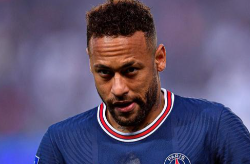 湖人101-105雄鹿！老詹看清现实，无奈的不是输球，是东契奇三大错误